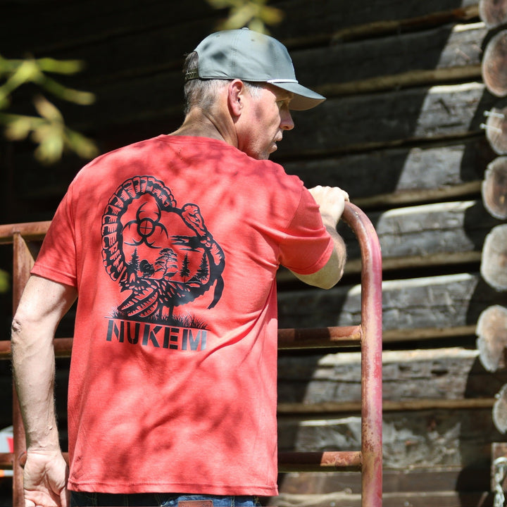 DRUMIN' and STRUTTIN' Short Sleeve Graphic Tee - Red
