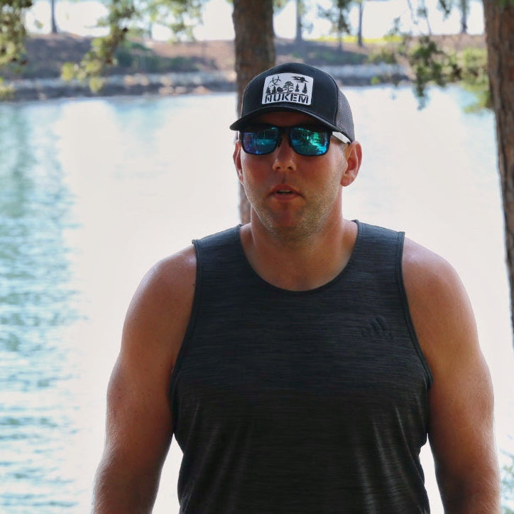 Chasin' Tail - Bearded Tom