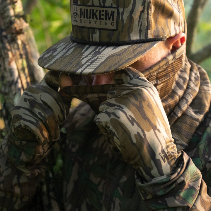 Ultimate Hunter Bundle // Blind + Chair + Facemask + Gloves